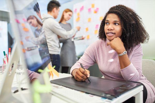Formation : Design Graphique & Création Visuelle
